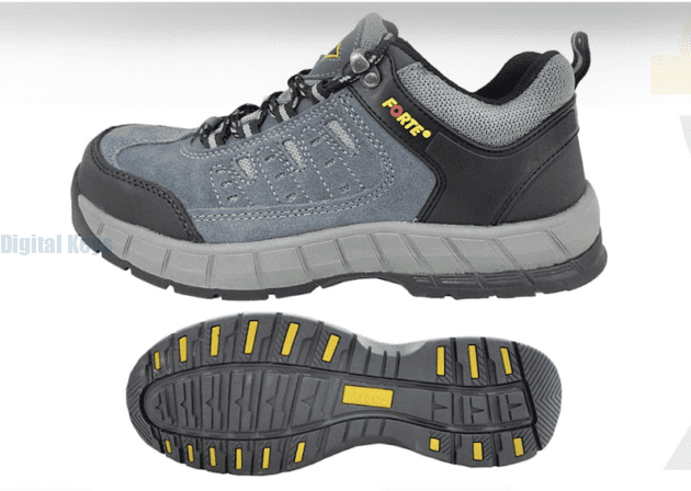 LOW ANKLE PROTECTIVE FOOTWEAR